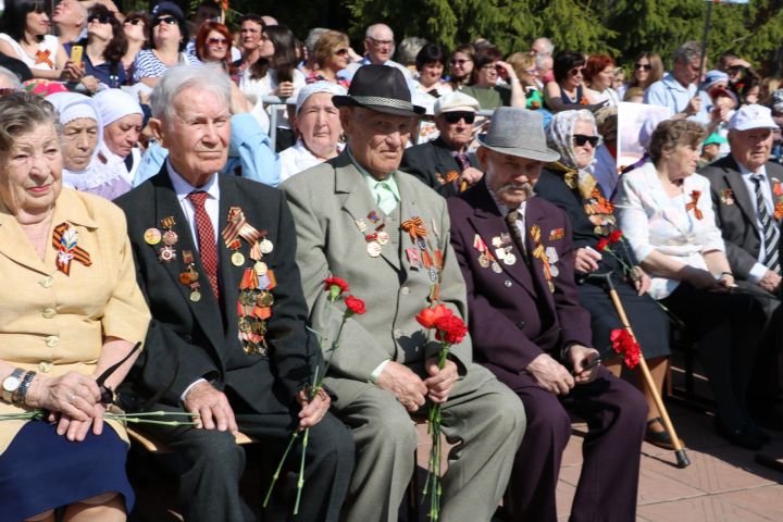 День Победы и Бессмертный полк в Лениногорске.