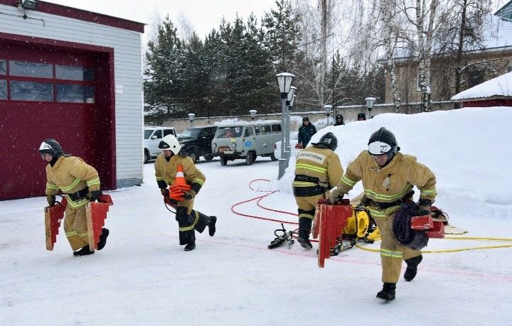 ПОБЕДИЛ НЕ ПЕРВЫЙ