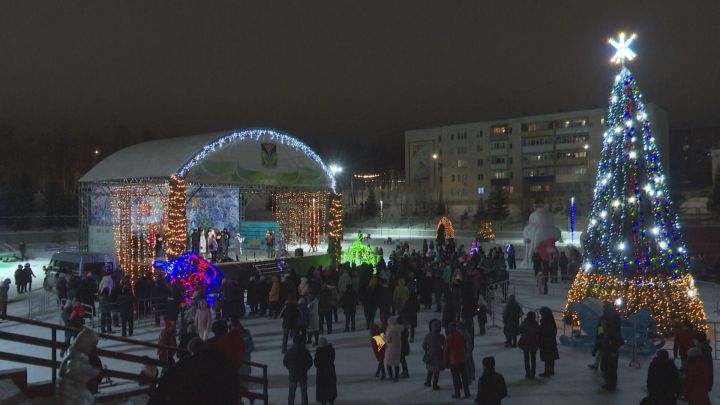 Дорогие жители! Мы просим вас поделиться своим впечатлением о новогоднем оформлении вашего города