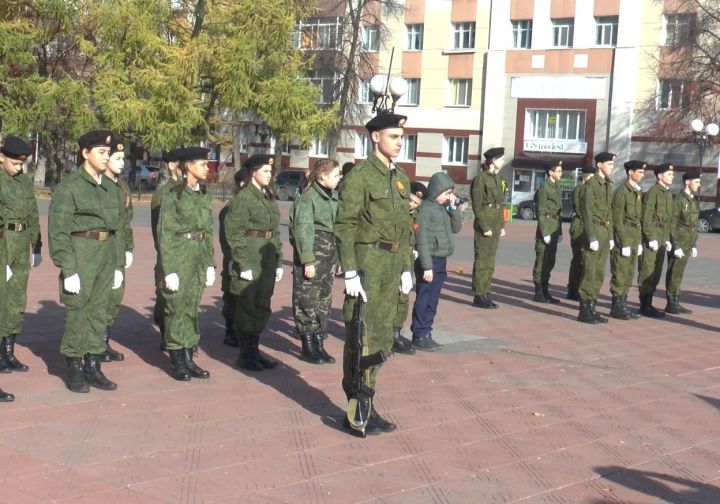 В Лениногорске прошла акция в поддержку республиканского марафона «Все СВОи!»