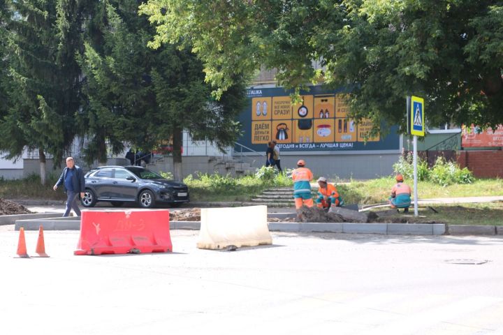 В Лениногорске и в районе идет  ямочный  ремонт дорог